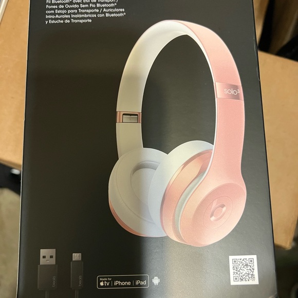 Beats Solo 3 Wireless headphones - Picture 1 of 5